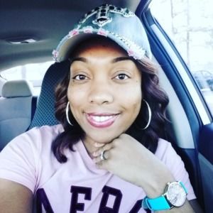 Meet your Posher, Ebonie